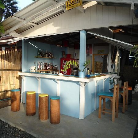 Think & Retro Cafe Lipa Noi Samui Hostel Ngoại thất bức ảnh