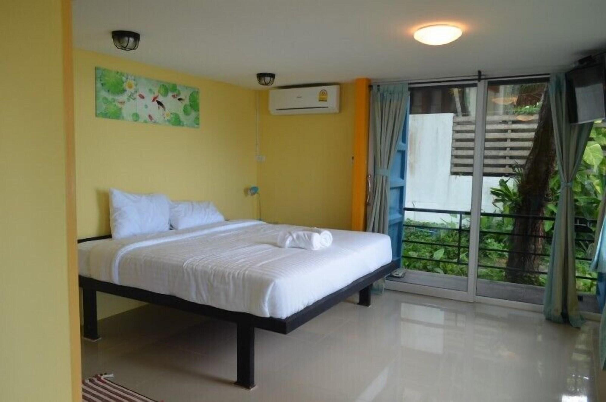 Think & Retro Cafe Lipa Noi Samui Hostel Ngoại thất bức ảnh