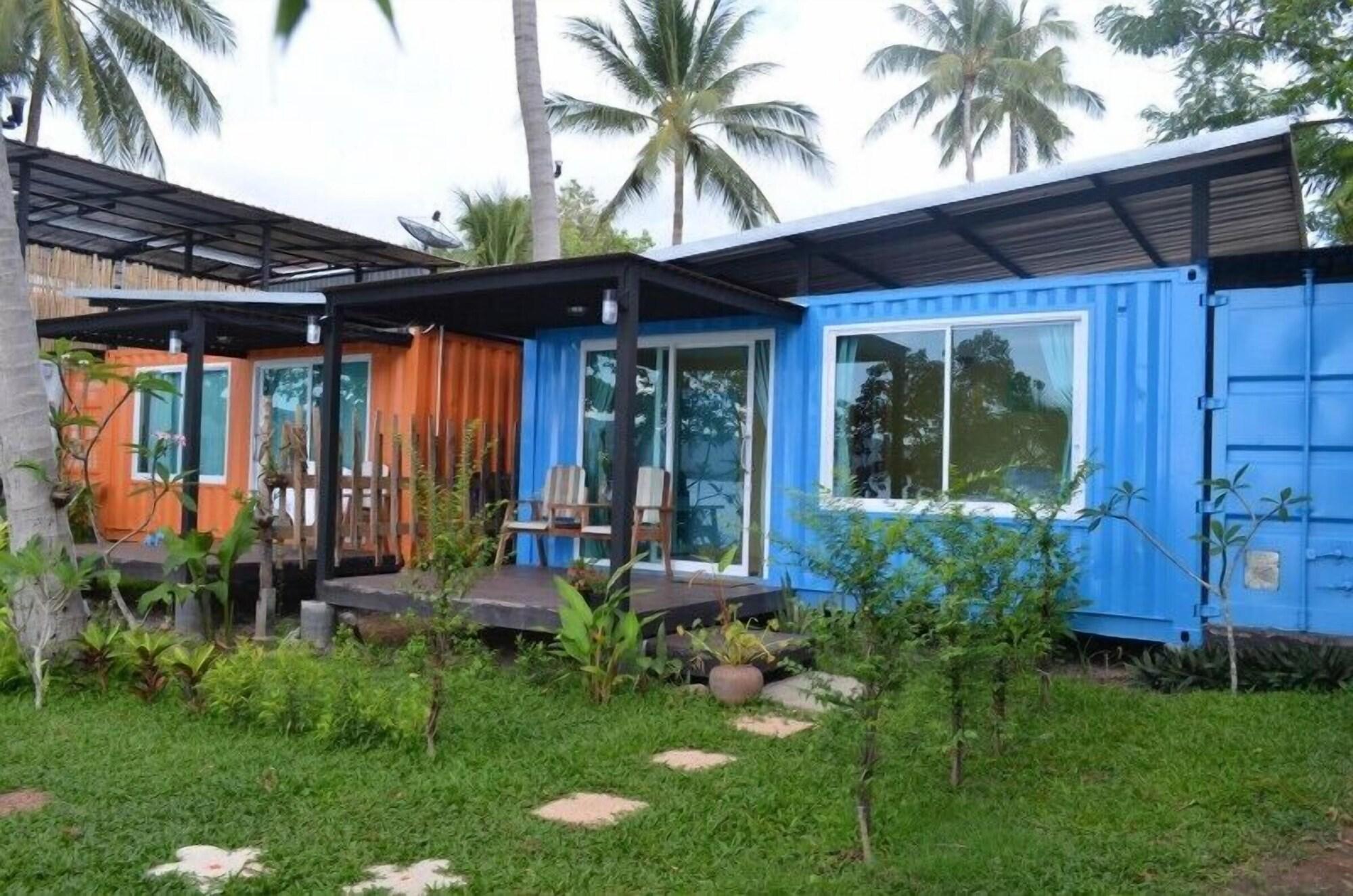 Think & Retro Cafe Lipa Noi Samui Hostel Ngoại thất bức ảnh