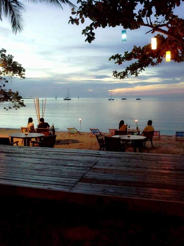 Think & Retro Cafe Lipa Noi Samui Hostel Ngoại thất bức ảnh